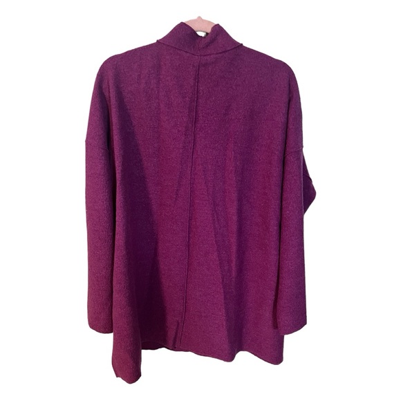 An Eileen Fisher open sweater in size large - Picture 6 of 7
